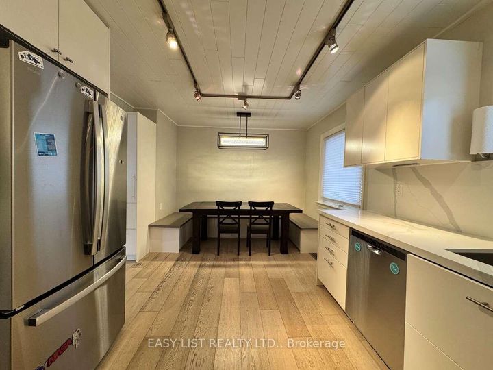 Photo 12 at 28 Inverleigh Drive, Queensway, Toronto