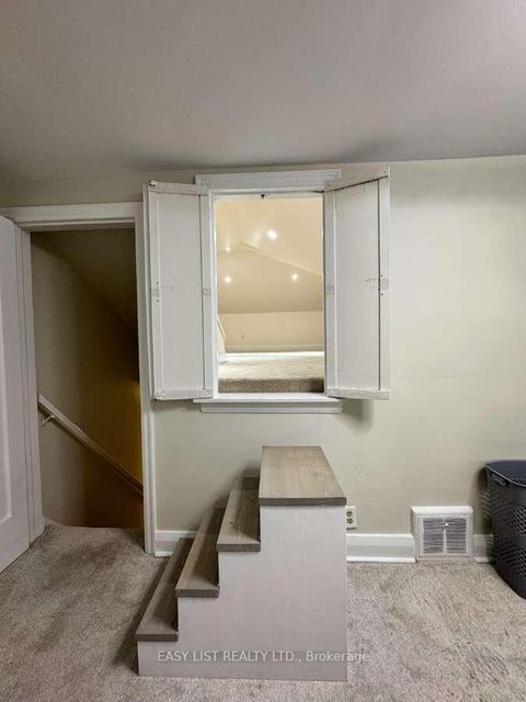 Photo 7 at 28 Inverleigh Drive, Queensway, Toronto