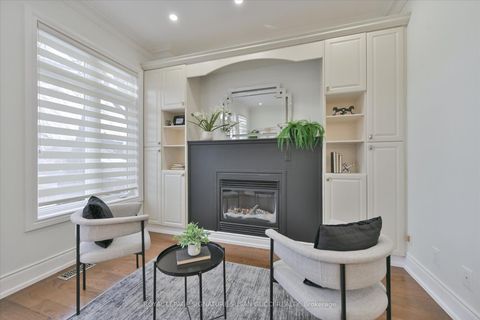 Photo 13 at 20 Cambrai Avenue, Lumsden, Toronto