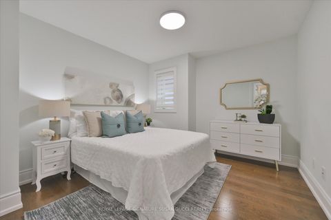 Photo 21 at 20 Cambrai Avenue, Lumsden, Toronto