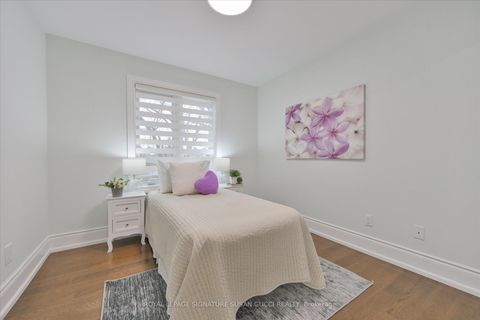 Photo 23 at 20 Cambrai Avenue, Lumsden, Toronto