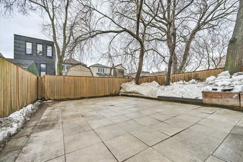 Photo 35 at 20 Cambrai Avenue, Lumsden, Toronto