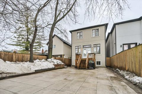 Photo 36 at 20 Cambrai Avenue, Lumsden, Toronto