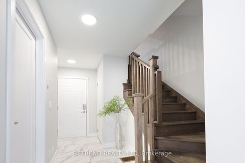 Photo 6 at 8 Guardhouse Crescent, Angus Glen, Markham