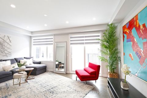 Photo 15 at 8 Guardhouse Crescent, Angus Glen, Markham