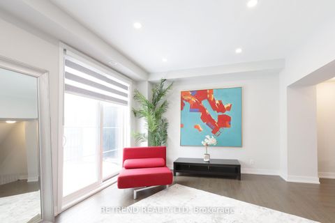 Photo 16 at 8 Guardhouse Crescent, Angus Glen, Markham