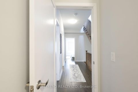 Photo 28 at 8 Guardhouse Crescent, Angus Glen, Markham