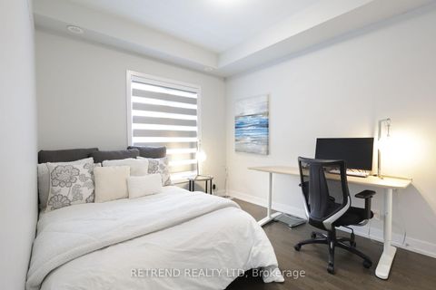 Photo 29 at 8 Guardhouse Crescent, Angus Glen, Markham