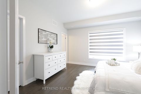 Photo 34 at 8 Guardhouse Crescent, Angus Glen, Markham