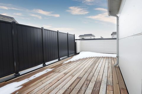 Photo 38 at 8 Guardhouse Crescent, Angus Glen, Markham