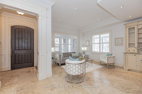 Photo 4 at 220 Weldrick Road W, Observatory, Richmond Hill