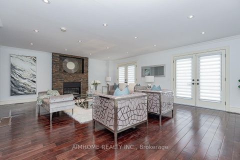 Photo 17 at 220 Weldrick Road W, Observatory, Richmond Hill