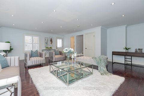 Photo 20 at 220 Weldrick Road W, Observatory, Richmond Hill