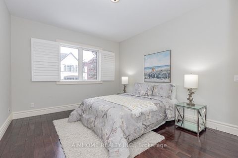 Photo 31 at 220 Weldrick Road W, Observatory, Richmond Hill