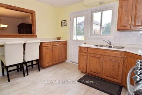 Photo 9 at 133 Church Street, Keswick North, Georgina