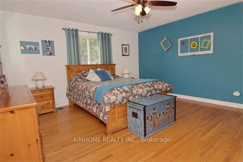 Photo 10 at 133 Church Street, Keswick North, Georgina