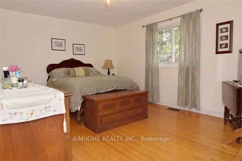 Photo 12 at 133 Church Street, Keswick North, Georgina