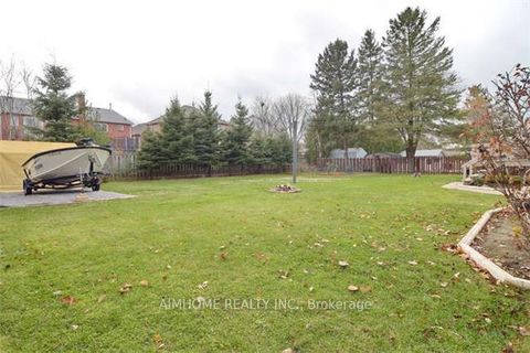 Photo 17 at 133 Church Street, Keswick North, Georgina