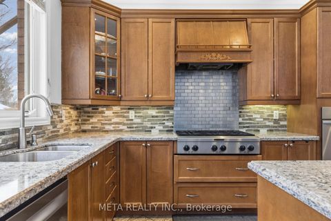 Photo 13 at 84 Boulderbrook Drive, Rouge E11, Toronto