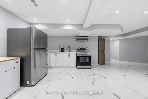 Photo 38 at 84 Boulderbrook Drive, Rouge E11, Toronto