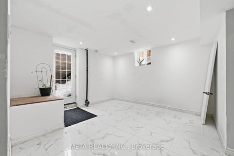 Photo 40 at 84 Boulderbrook Drive, Rouge E11, Toronto