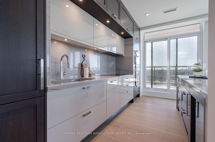 Photo 12 at 1008 - 397 Royal Orchard Boulevard, Royal Orchard, Markham