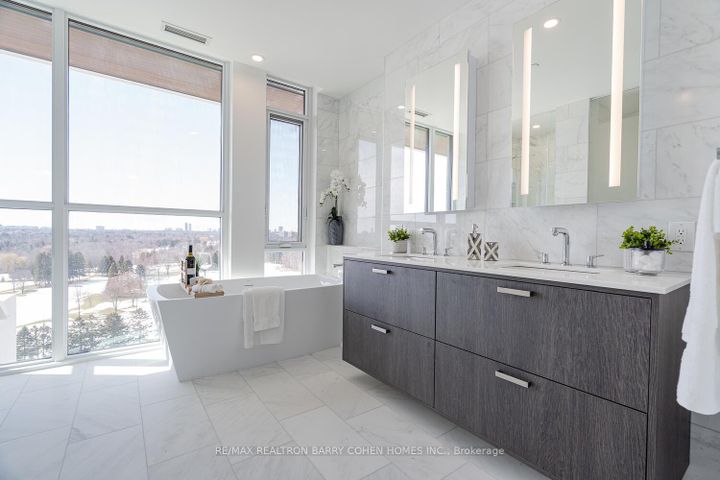 Photo 14 at 1008 - 397 Royal Orchard Boulevard, Royal Orchard, Markham