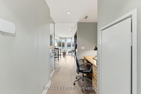 Photo 5 at 410 - 3018 Yonge Street, Lawrence Park South, Toronto