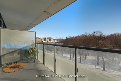 Photo 23 at 410 - 3018 Yonge Street, Lawrence Park South, Toronto