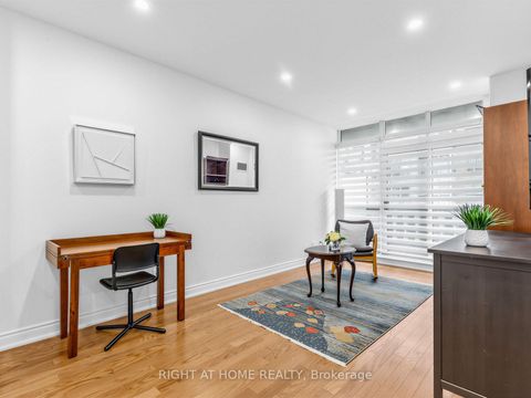 Photo 10 at 304 - 319 Merton Street, Mount Pleasant West, Toronto