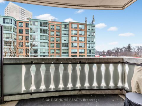 Photo 13 at 304 - 319 Merton Street, Mount Pleasant West, Toronto