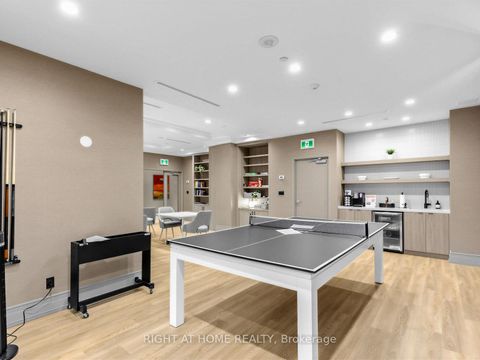 Photo 23 at 304 - 319 Merton Street, Mount Pleasant West, Toronto