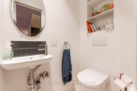 Photo 5 at 204 Berkeley Street, Moss Park, Toronto