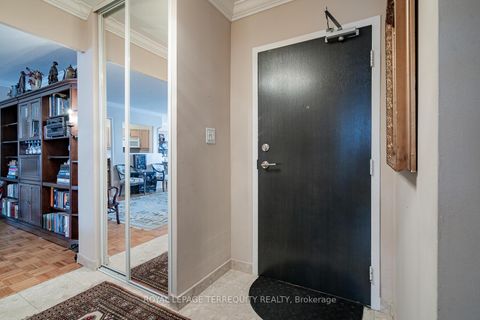 Photo 1 at 710 - 15 Vicora Link Way, Flemingdon Park, Toronto