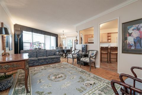 Photo 3 at 710 - 15 Vicora Link Way, Flemingdon Park, Toronto