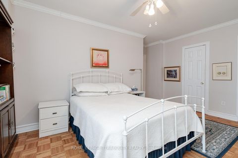 Photo 10 at 710 - 15 Vicora Link Way, Flemingdon Park, Toronto