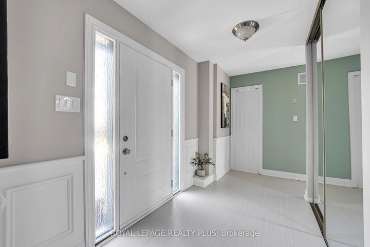 Photo 2 at 89 - 7080 COPENHAGEN Road, Meadowvale, Mississauga