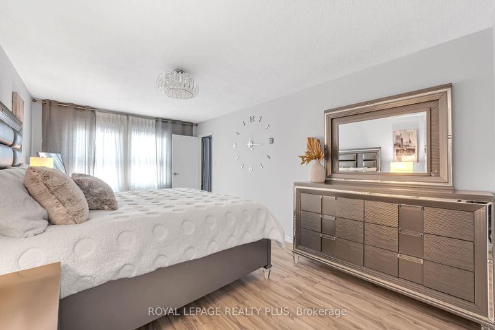 Photo 15 at 89 - 7080 COPENHAGEN Road, Meadowvale, Mississauga