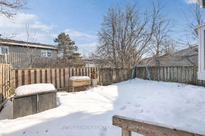 Photo 27 at 89 - 7080 COPENHAGEN Road, Meadowvale, Mississauga