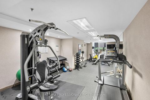 Photo 27 at 608 - 43 Eglinton Avenue E, Mount Pleasant West, Toronto