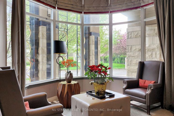 Photo 2 at 611 - 18 Kenaston Gardens, Bayview Village, Toronto