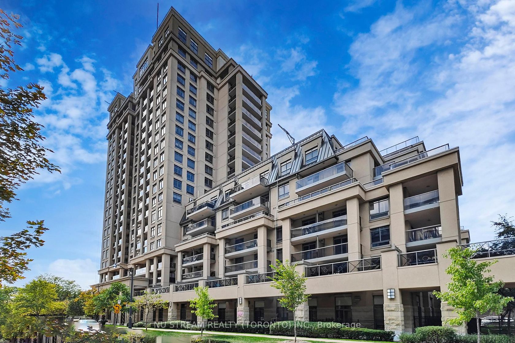 611 - 18 Kenaston Gardens, Bayview Village, Toronto photo number 2