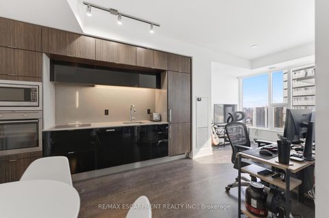 Photo 24 at 5512 - 10 YORK Street, Waterfront Communities C1, Toronto