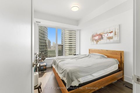 Photo 25 at 5512 - 10 YORK Street, Waterfront Communities C1, Toronto