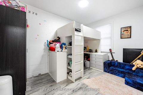 Photo 17 at 18 Courton Drive, Maryvale, Toronto