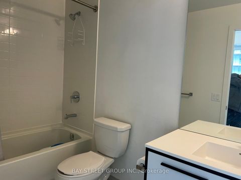 Photo 14 at 185 Deerfield Drive, Central Newmarket, Newmarket