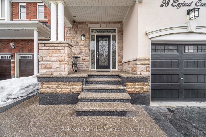 Photo 5 at 28 Enford Crescent, Northwest Brampton, Brampton