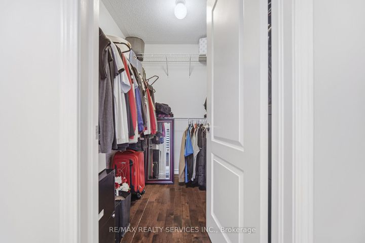 Photo 27 at 28 Enford Crescent, Northwest Brampton, Brampton