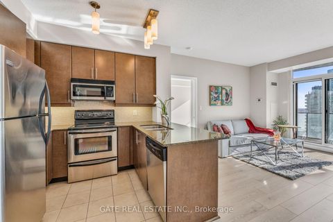 Photo 4 at 1809 - 18 Harbour Street, Waterfront Communities C1, Toronto