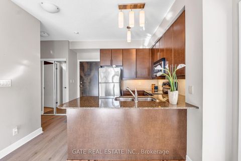 Photo 7 at 1809 - 18 Harbour Street, Waterfront Communities C1, Toronto